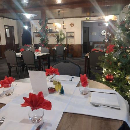 Auberge D'Ici Et D'Ailleurs Cressensac-Sarrazac Dış mekan fotoğraf