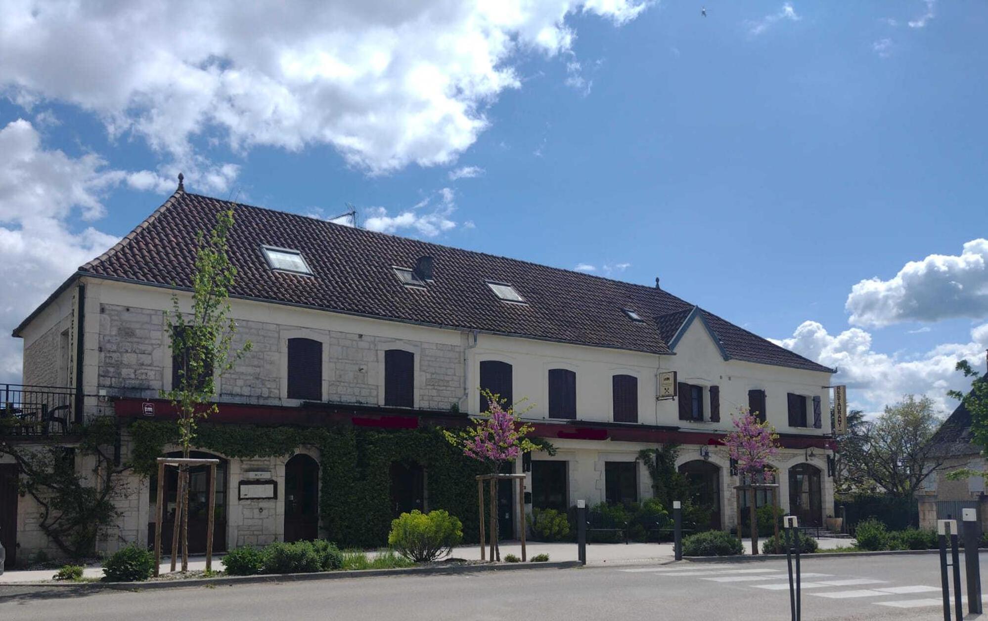 Auberge D'Ici Et D'Ailleurs Cressensac-Sarrazac Dış mekan fotoğraf